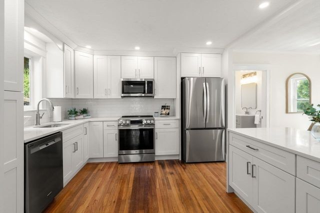 117 Fern Rd, Medford, MA 02155