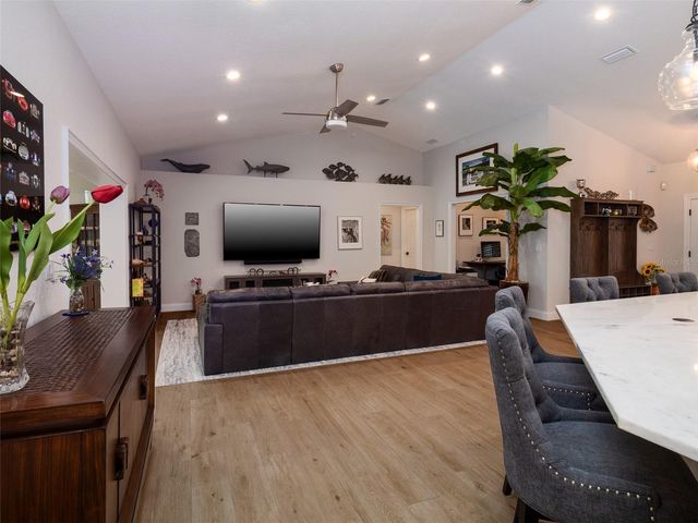 9710 NW 160TH AVENUE, Morriston, FL 32668