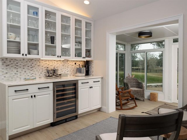 9710 NW 160TH AVENUE, Morriston, FL 32668