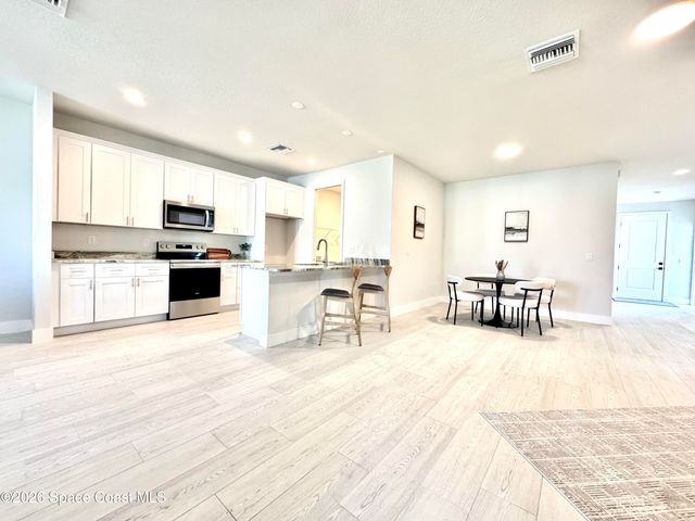 1854 Amberwood Drive SE, Palm Bay, FL 32909