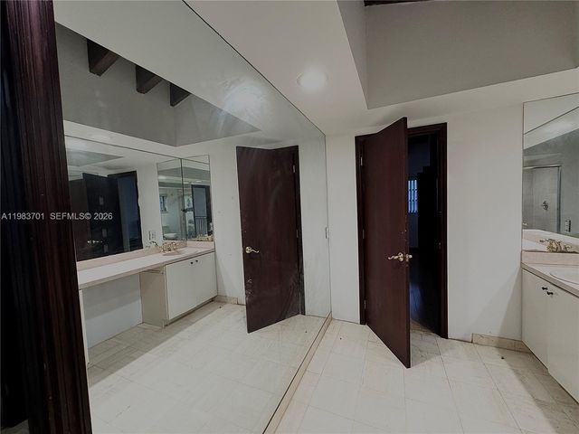 3911 Farragut Street, Hollywood, FL 33021