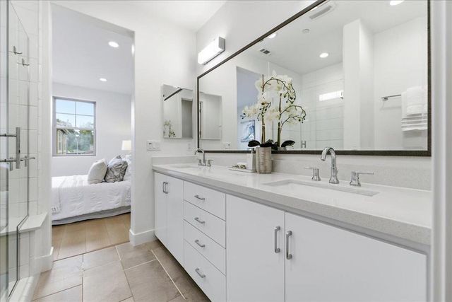 270 Ariana Place, Mountain View, CA 94043