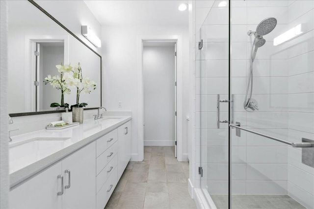 270 Ariana Place, Mountain View, CA 94043