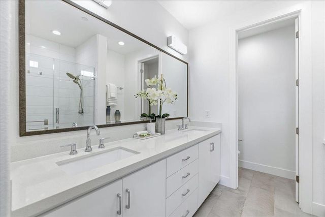 270 Ariana Place, Mountain View, CA 94043