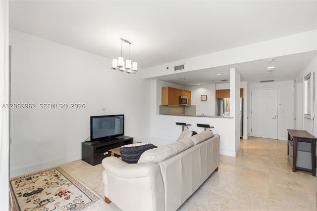 1050 Brickell Ave 2112, Miami, FL 33131