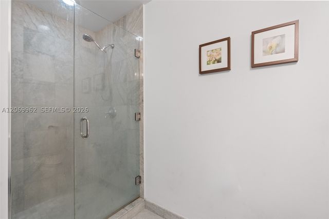 1050 Brickell Ave 2112, Miami, FL 33131