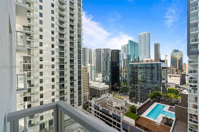 1050 Brickell Ave 2112, Miami, FL 33131