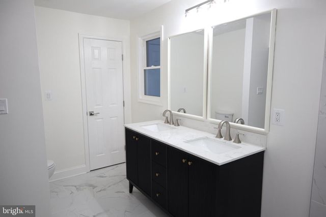 12618 PRESTWICK DR, Fort Washington, MD 20744