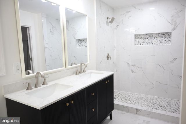 12618 PRESTWICK DR, Fort Washington, MD 20744