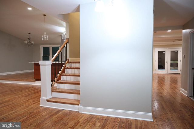 12618 PRESTWICK DR, Fort Washington, MD 20744