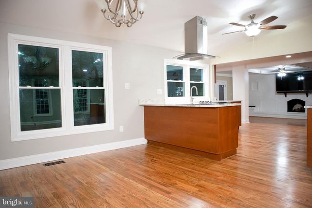 12618 PRESTWICK DR, Fort Washington, MD 20744