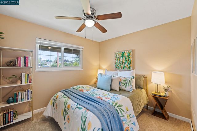 1948 Rainier Dr, Martinez, CA 94553