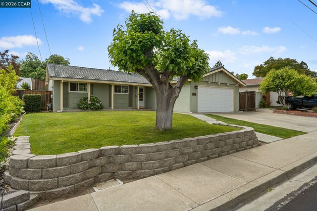 1948 Rainier Dr, Martinez, CA 94553