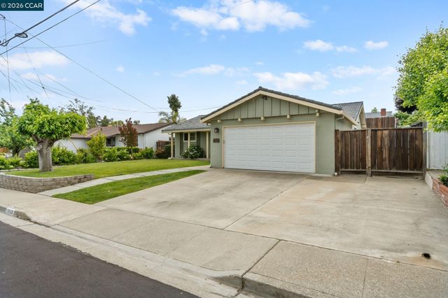 1948 Rainier Dr, Martinez, CA 94553