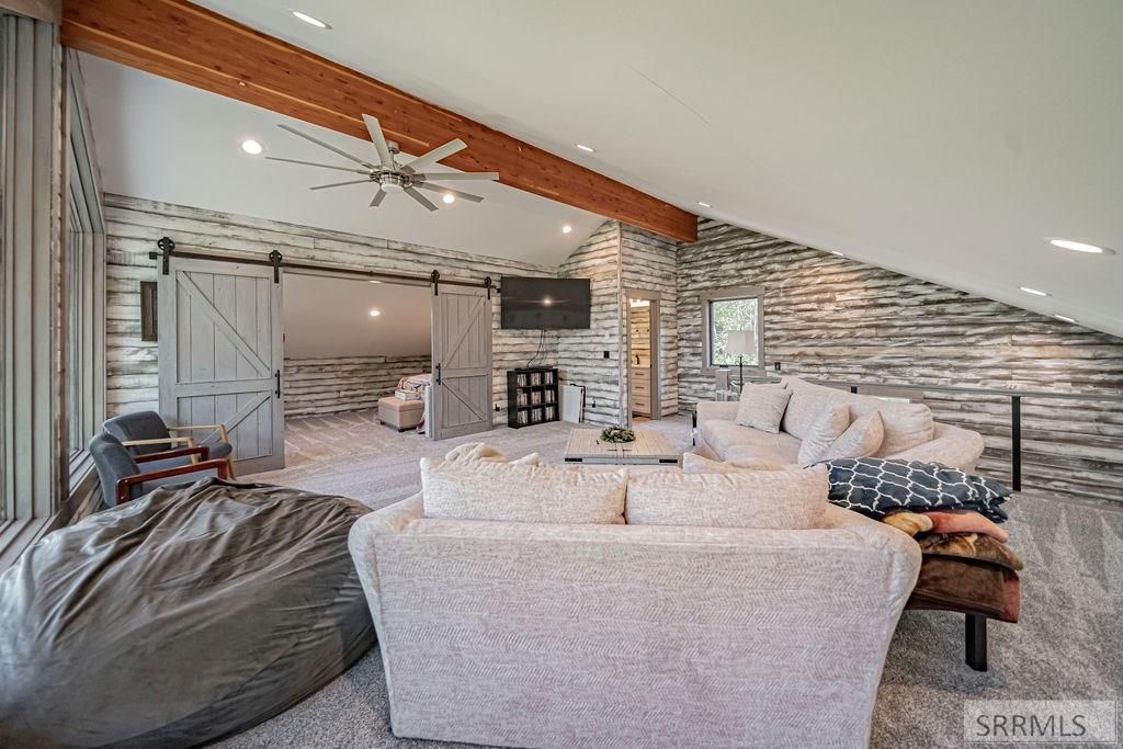 Image 34 of property listing at 10468 Rig Ranch Road, Rexburg, ID 83440