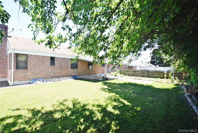 792 Bauer Street, Elmont, NY 11003