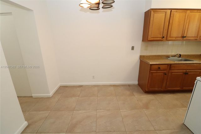1708 N 16th Ave 2, Hollywood, FL 33020