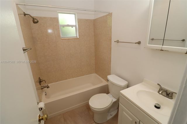 1708 N 16th Ave 2, Hollywood, FL 33020