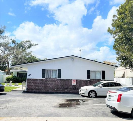 1708 N 16th Ave 2, Hollywood, FL 33020
