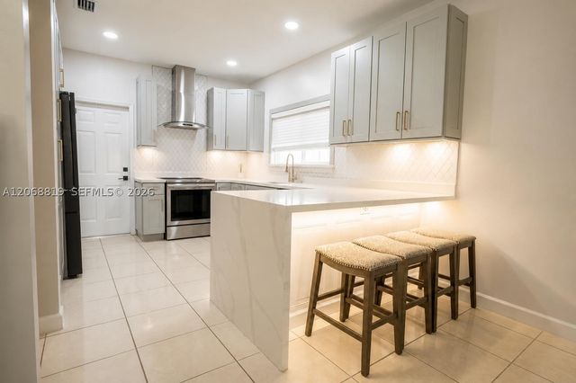 2721 NE 42nd Ave, Homestead, FL 33033