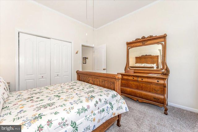 20102 TEAKWOOD DR, Hagerstown, MD 21742