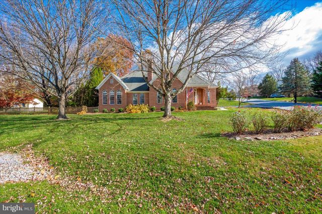 20102 TEAKWOOD DR, Hagerstown, MD 21742