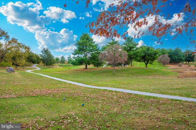 20102 TEAKWOOD DR, Hagerstown, MD 21742