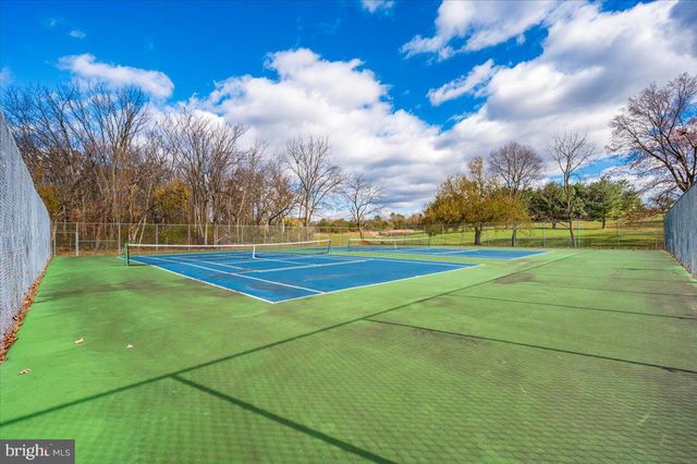 20102 TEAKWOOD DR, Hagerstown, MD 21742