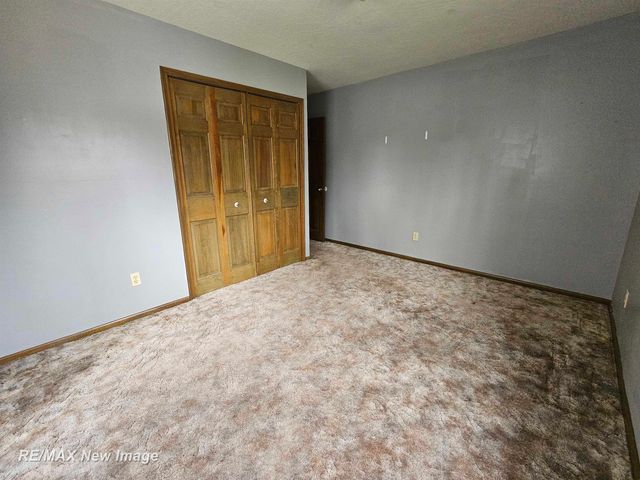 4814 Schneider Street, Saginaw, MI 48638