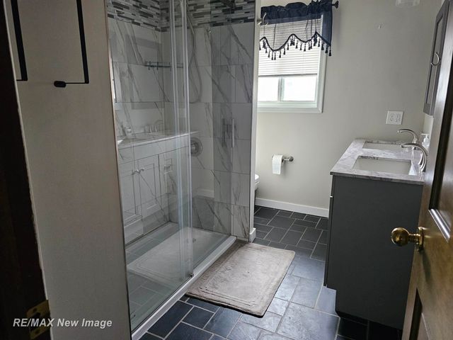 4814 Schneider Street, Saginaw, MI 48638