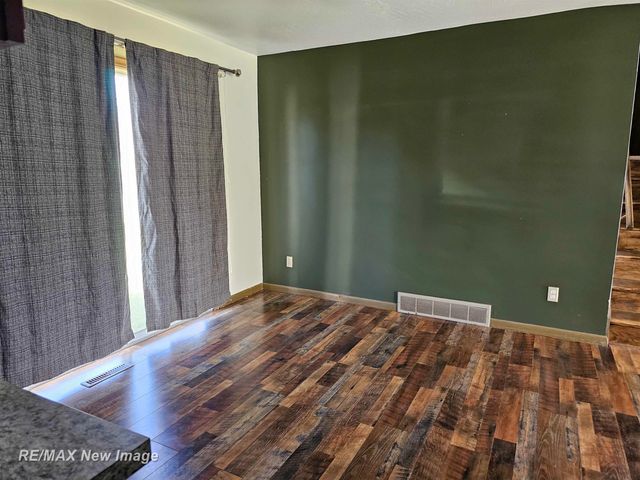 4814 Schneider Street, Saginaw, MI 48638