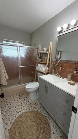 658 ELGROVE DRIVE, Deltona, FL 32725