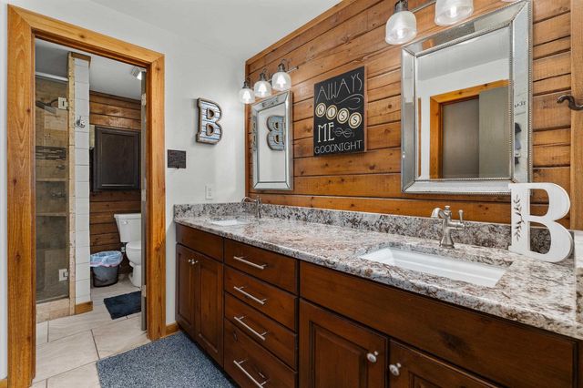 255 Corrine PL, Waskom, TX 75692