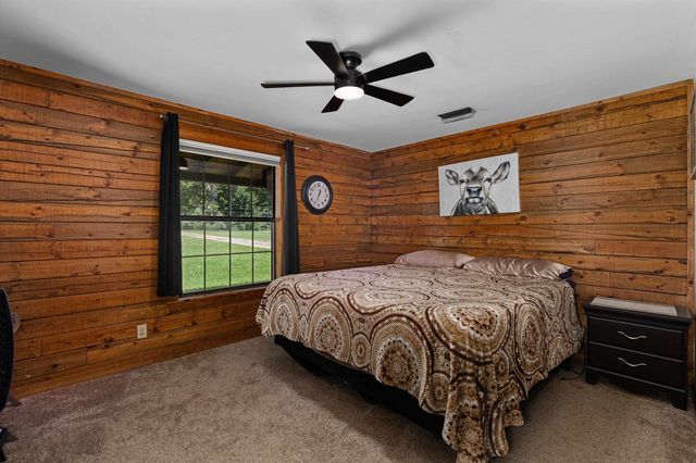 255 Corrine PL, Waskom, TX 75692