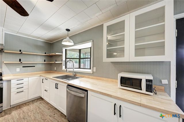 501 N Ridge Street, Lampasas, TX 76550