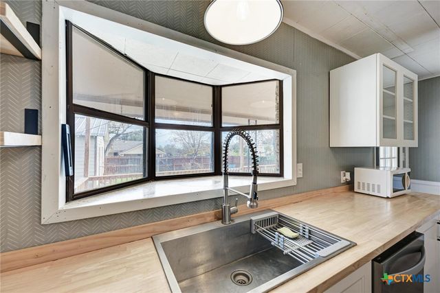 501 N Ridge Street, Lampasas, TX 76550