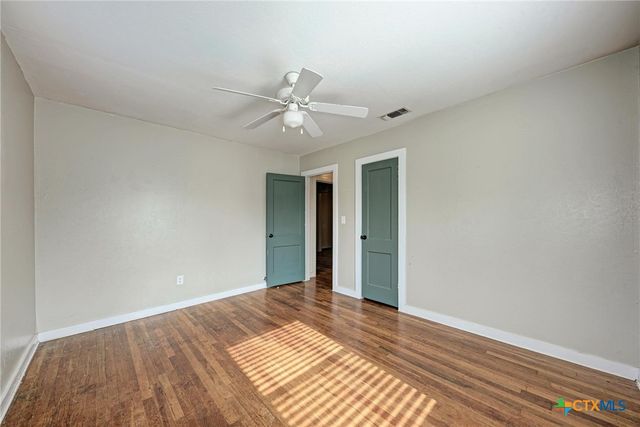 501 N Ridge Street, Lampasas, TX 76550