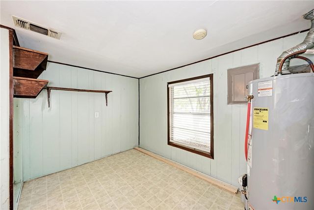 501 N Ridge Street, Lampasas, TX 76550