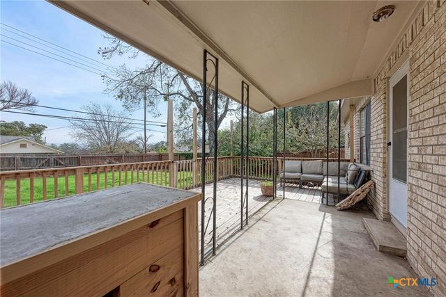 501 N Ridge Street, Lampasas, TX 76550