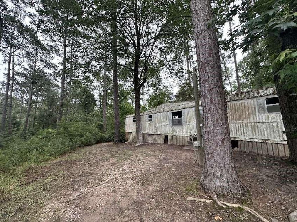 507 Moose Drive, Onalaska, TX 77360