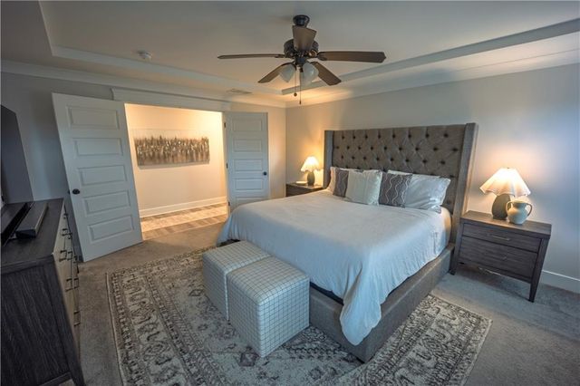 6833 Benjamin Drive, Flowery Branch, GA 30542