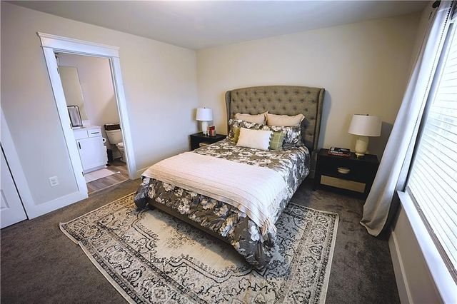 6833 Benjamin Drive, Flowery Branch, GA 30542