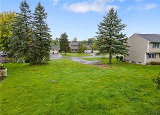 6208 Leslieanne, Cicero, NY 13039