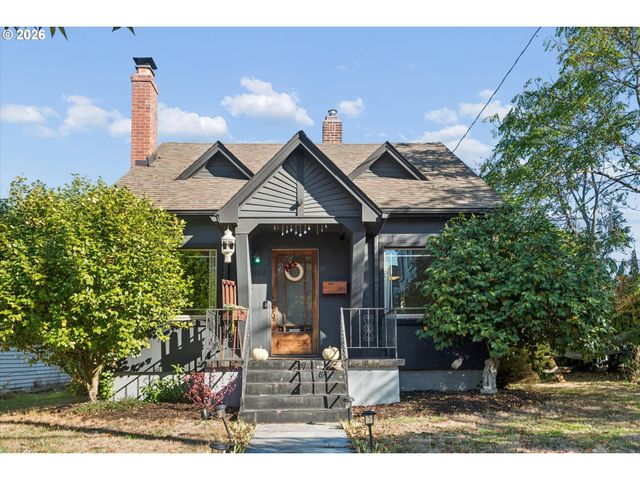 6816 N MARYLAND Ave, Portland, OR 97217