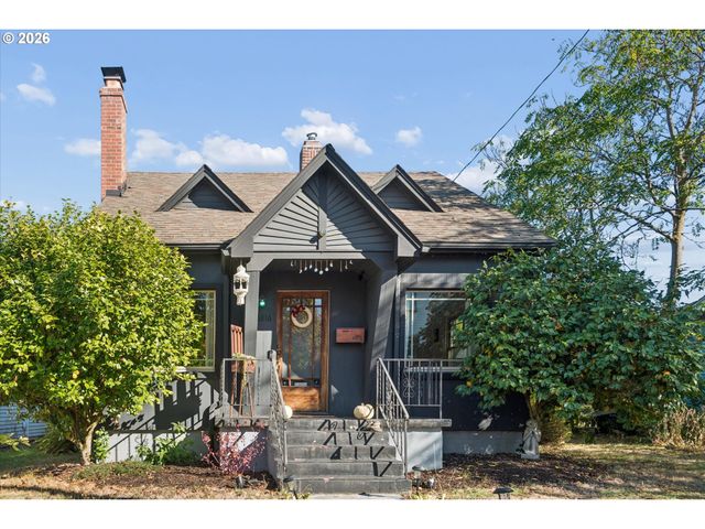 6816 N MARYLAND Ave, Portland, OR 97217