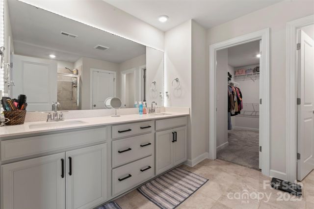 12536 Stoneybrook Parkway, Huntersville, NC 28078