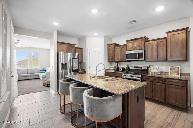 14947 PEBBLE HILLS Boulevard, El Paso, TX 79938