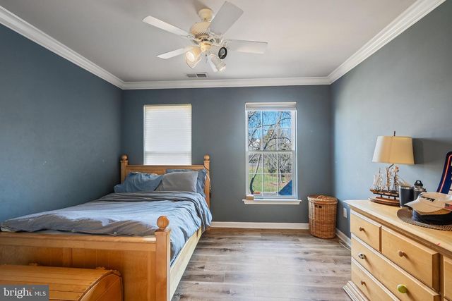 27 DONOVAN RD, Pennington, NJ 08534