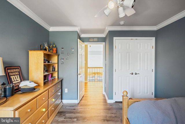 27 DONOVAN RD, Pennington, NJ 08534