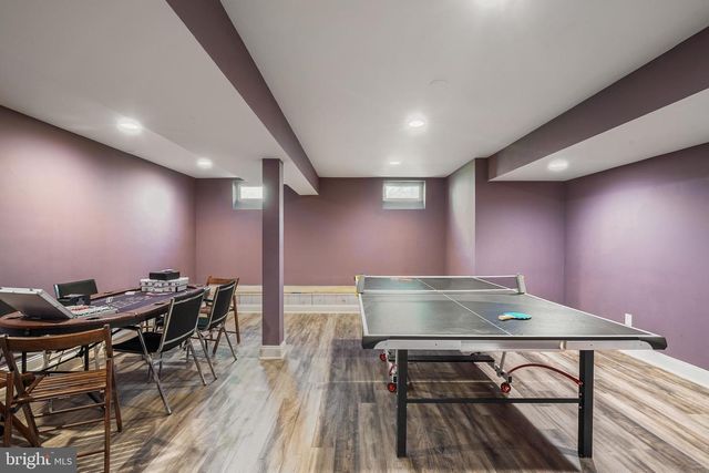 27 DONOVAN RD, Pennington, NJ 08534